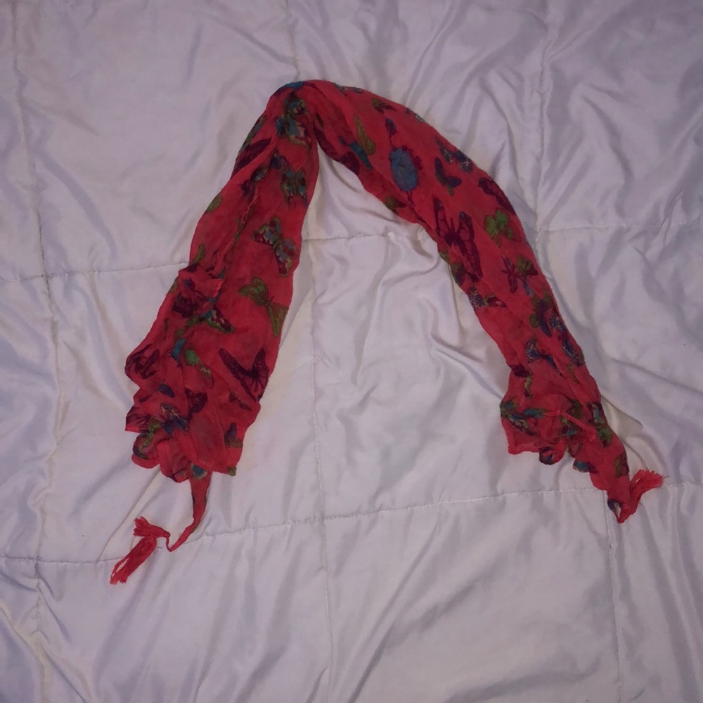Scarf - Picture 2 of 3